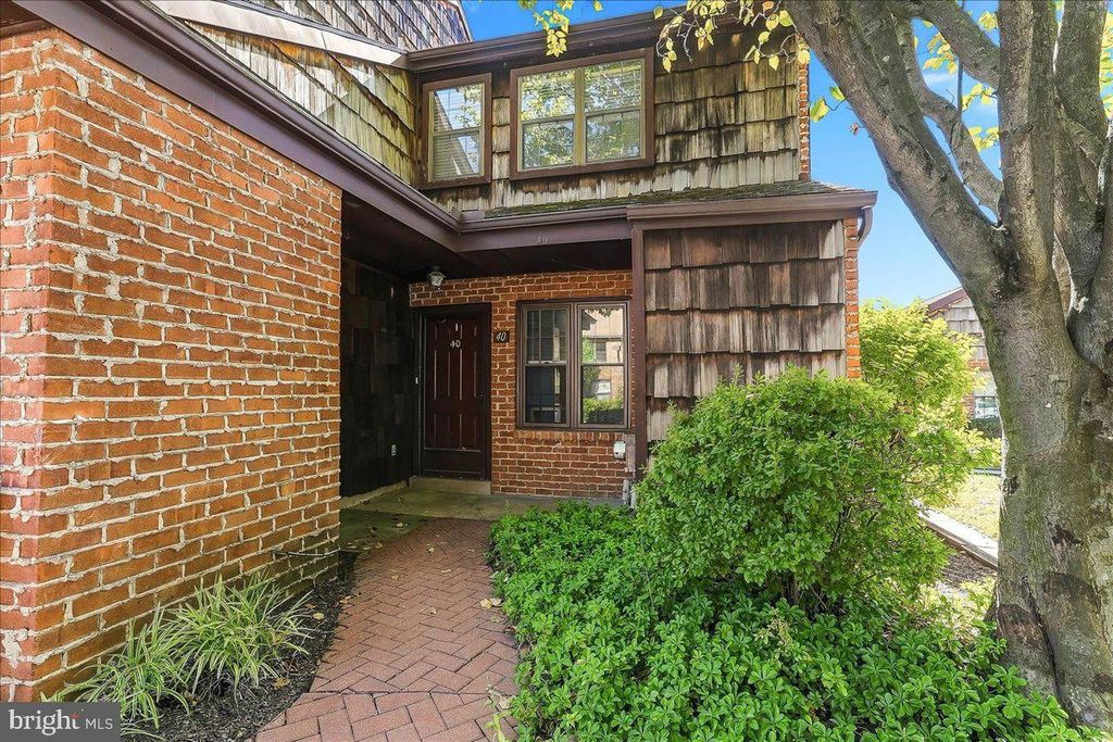 40 WITHERSPOON CT, Wayne, PA 19087 — exterior
