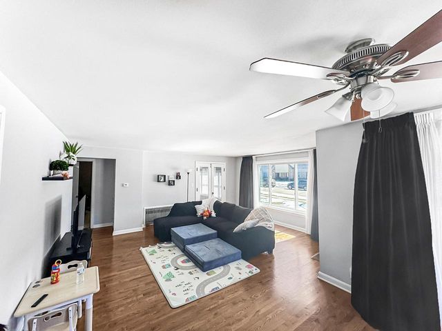 602 E GLENDALE AVENUE, Appleton, WI 54911