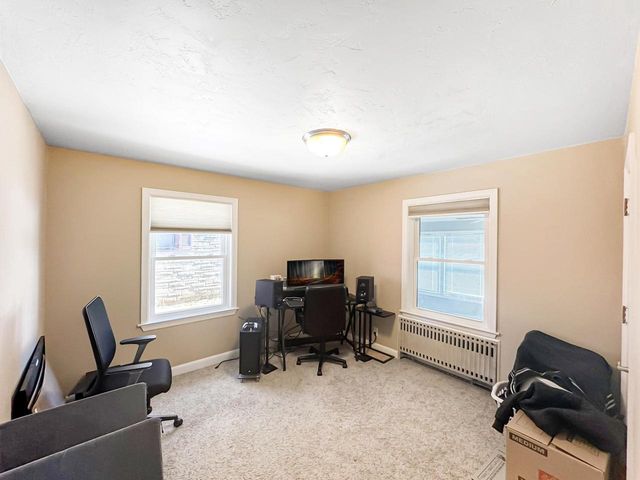 602 E GLENDALE AVENUE, Appleton, WI 54911