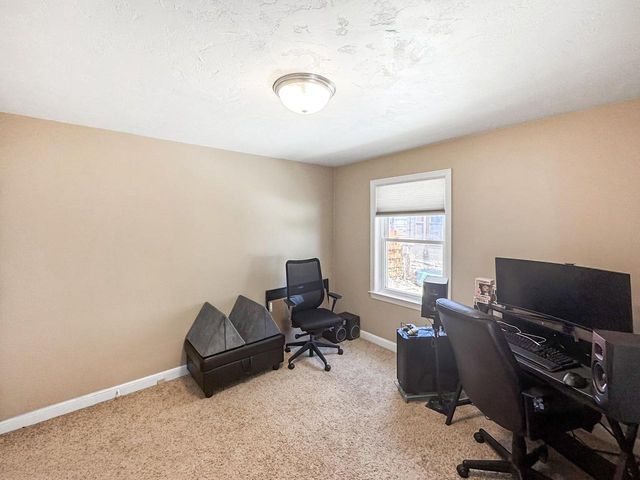 602 E GLENDALE AVENUE, Appleton, WI 54911