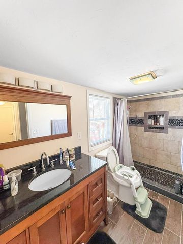 602 E GLENDALE AVENUE, Appleton, WI 54911