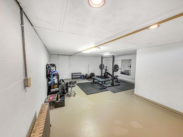 602 E GLENDALE AVENUE, Appleton, WI 54911