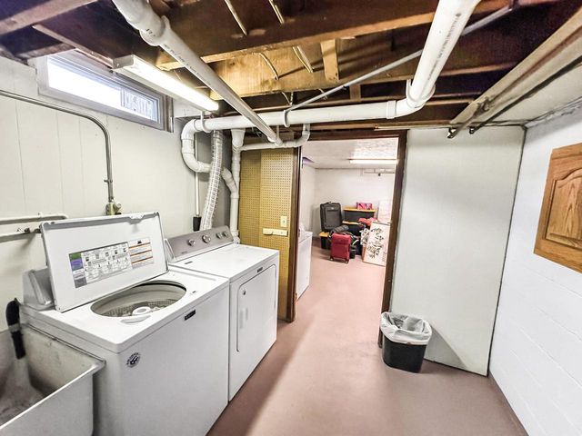 602 E GLENDALE AVENUE, Appleton, WI 54911