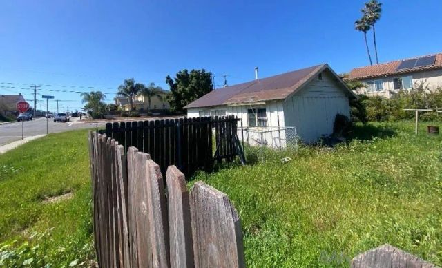 875 11th Street, Imperial Beach, CA 91932