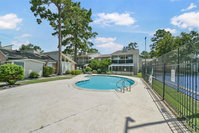 17401 Red Oak Drive 66, Houston, TX 77090