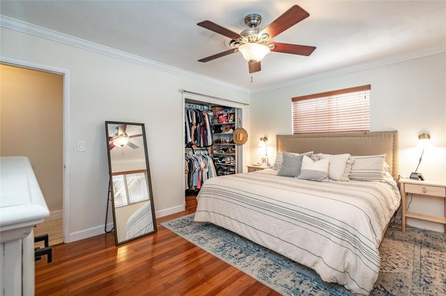 1512 E Hawthorne Cir, Hollywood, FL 33021