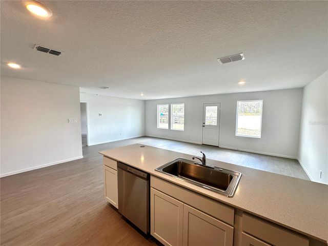 1975 WILDER WAY, Eagle Lake, FL 33839