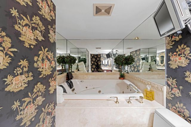 1617 N Flagler Drive 6a, West Palm Beach, FL 33407