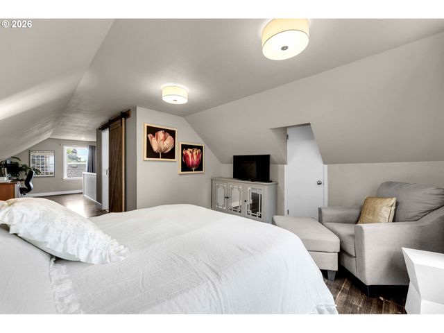 507 W 33RD St, Vancouver, WA 98660