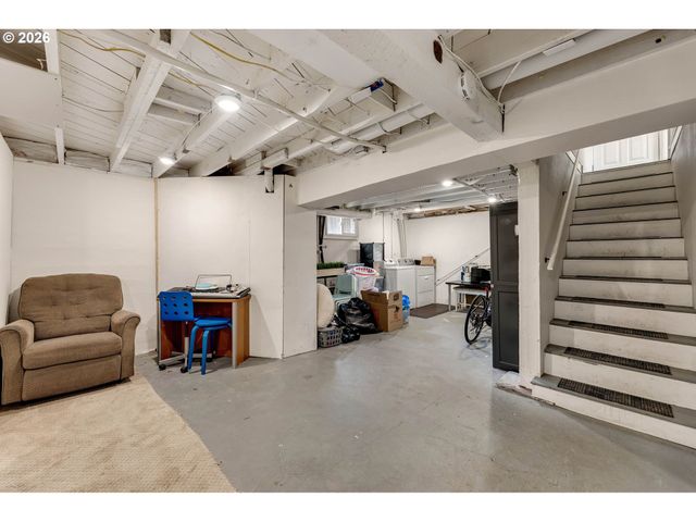507 W 33RD St, Vancouver, WA 98660