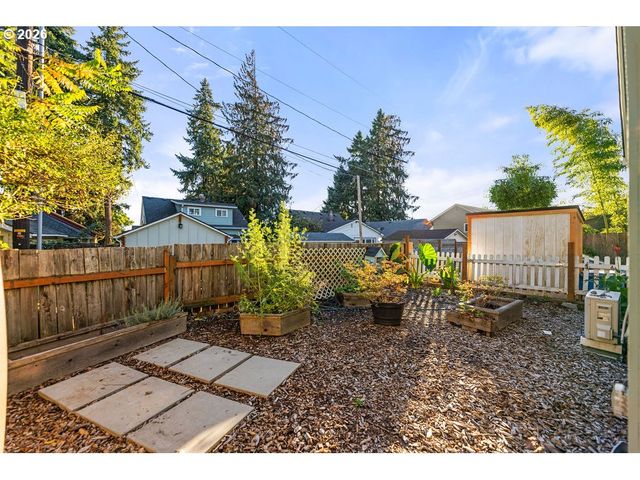 507 W 33RD St, Vancouver, WA 98660