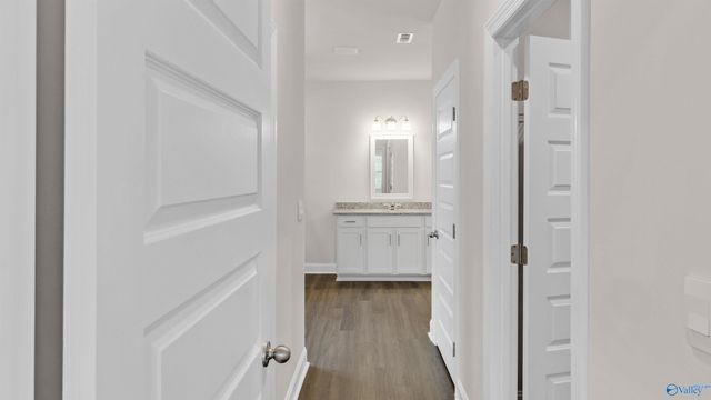 345 Jackson Point Circle, Huntsville, AL 35811