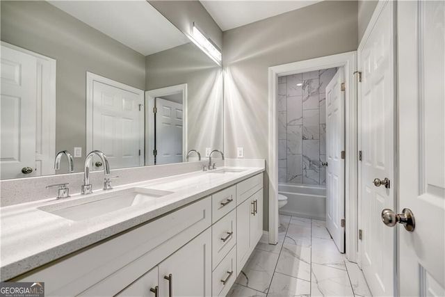 303 Broadmoor Way, Mcdonough, GA 30253