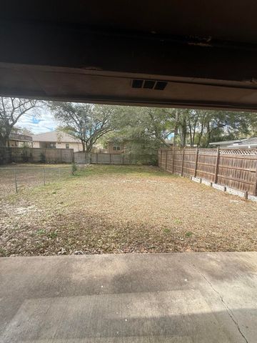 616 W Sunset Boulevard A, Fort Walton Beach, FL 32547