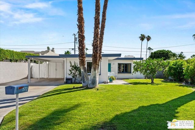 572 N Calle Marcus, Palm Springs, CA 92262