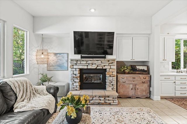 4106 Poppleton Way, Carmichael, CA 95608