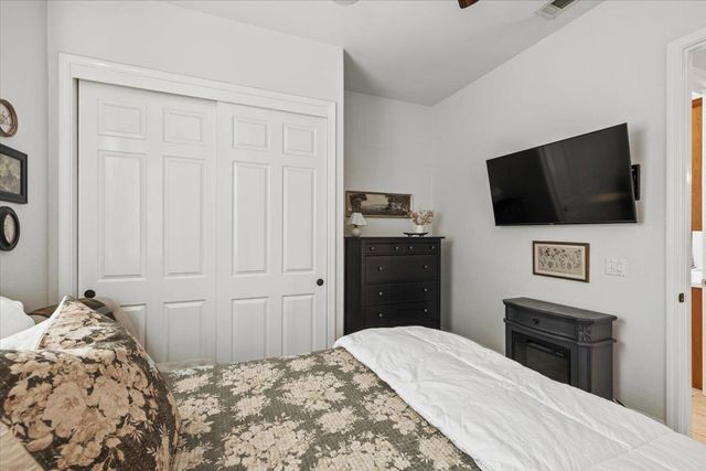 4106 Poppleton Way, Carmichael, CA 95608