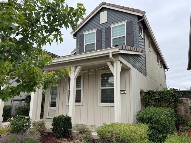 2282 S Podere Dr, Mountain House, CA 95391