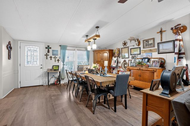 63 Wood Harbor, Trinity, TX 75862