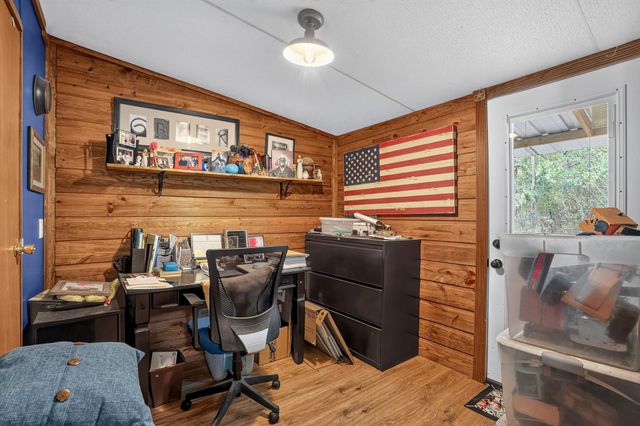 63 Wood Harbor, Trinity, TX 75862