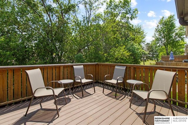 1635 N 123 Street, Omaha, NE 68154