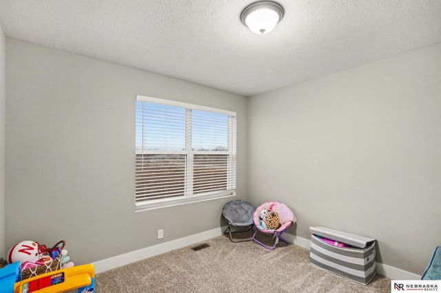 10101 S 31 Street, Roca, NE 68430