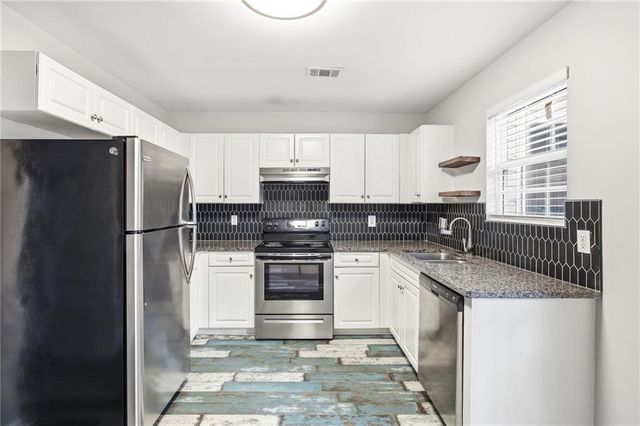 103 Lilli Lane, Woodstock, GA 30188