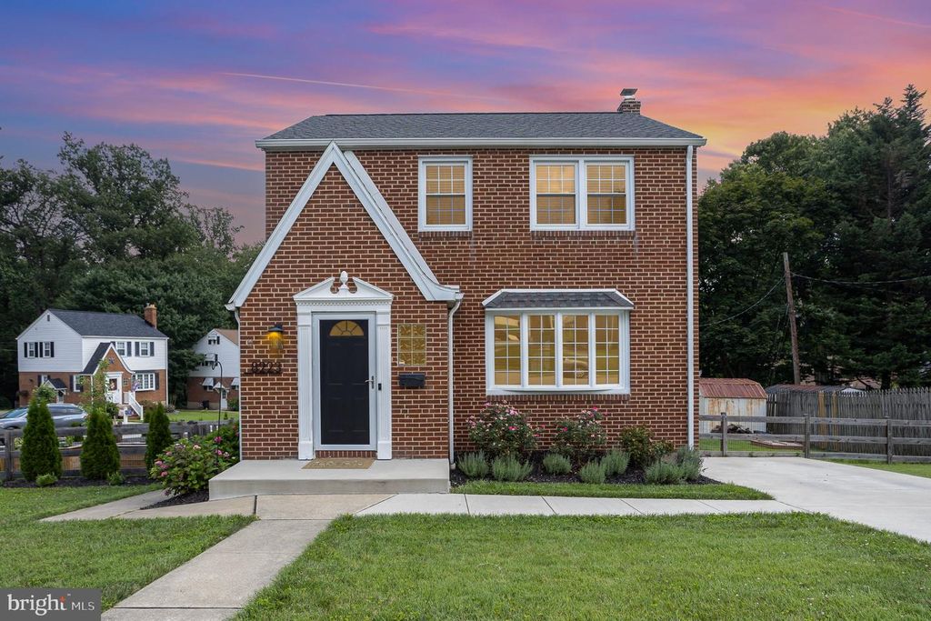 8223 ANALEE AVE, Rosedale, MD 21237