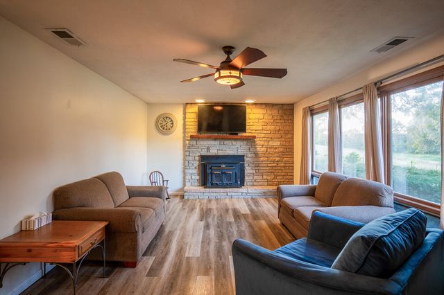 10081 Us Highway 63, West Plains, MO 65775