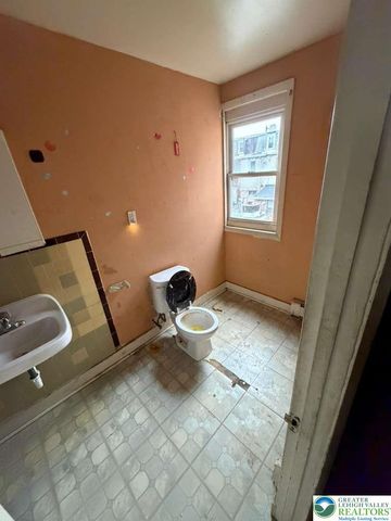 536 North Fountain Street, Allentown City, PA 18102