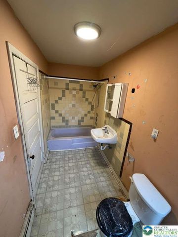 536 North Fountain Street, Allentown City, PA 18102