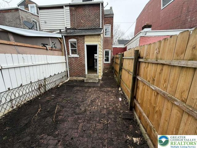 536 North Fountain Street, Allentown City, PA 18102