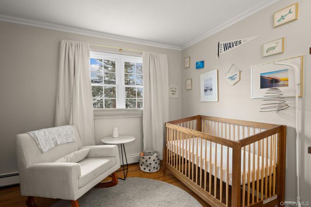 3 Kew Court, Huntington, NY 11743