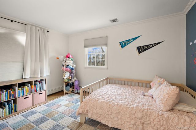 3 Kew Court, Huntington, NY 11743