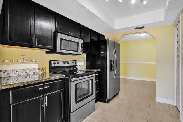 7131 NW 24th Pl 7131, Sunrise, FL 33313