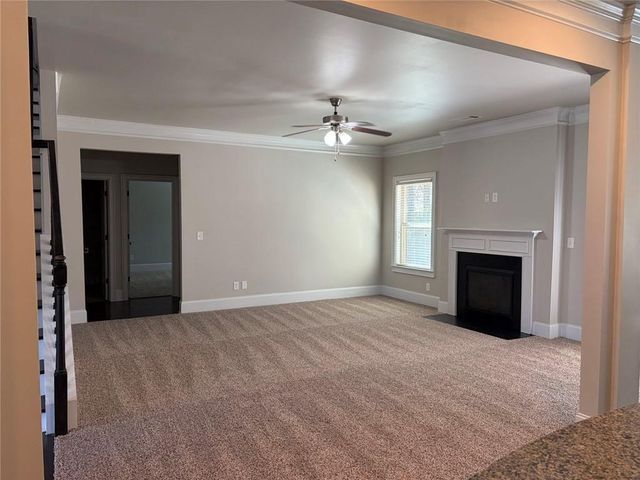 410 Live Oak Pass, Loganville, GA 30052