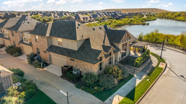 4309 Rose Garrison Lane, Arlington, TX 76005