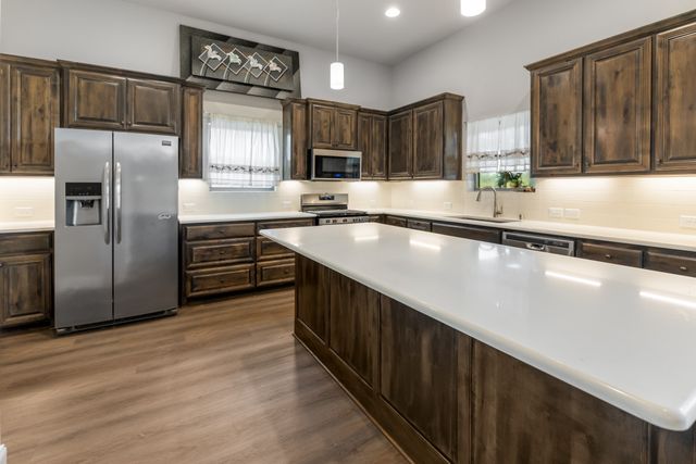 4309 Rose Garrison Lane, Arlington, TX 76005