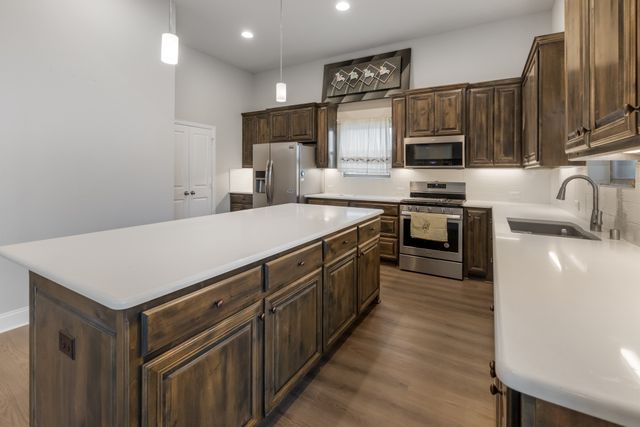 4309 Rose Garrison Lane, Arlington, TX 76005