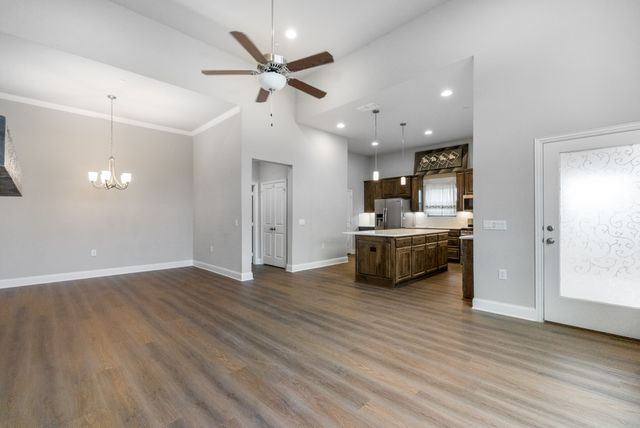 4309 Rose Garrison Lane, Arlington, TX 76005