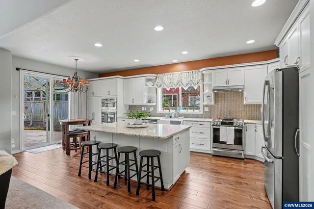 212 Greenlink Wy, Newberg, OR 97132