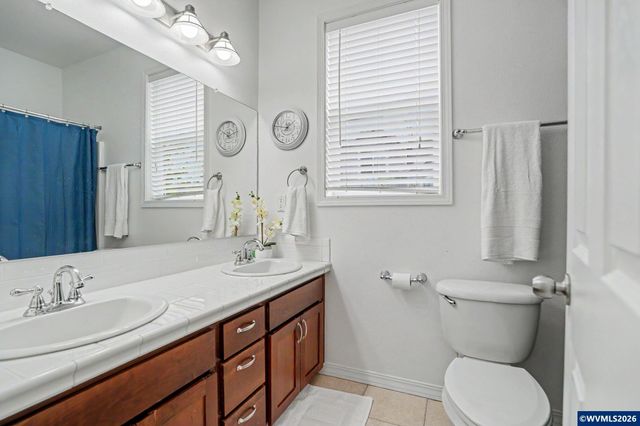 212 Greenlink Wy, Newberg, OR 97132