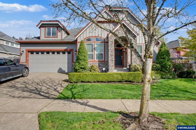 212 Greenlink Wy, Newberg, OR 97132