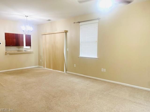 347 Holyoke LN, Chesapeake, VA 23320