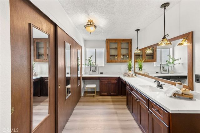 9596 Tangelo Ave, Fontana, CA 92335