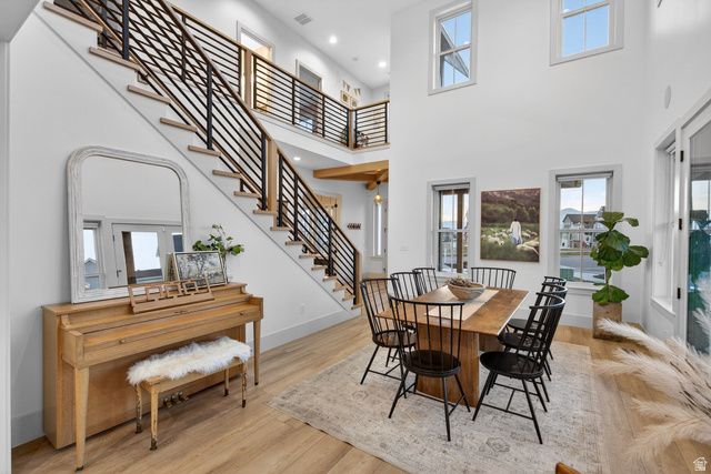 6978 W DOCKSIDER DR, South Jordan, UT 84009