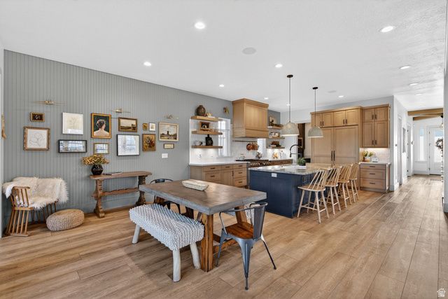 6978 W DOCKSIDER DR, South Jordan, UT 84009