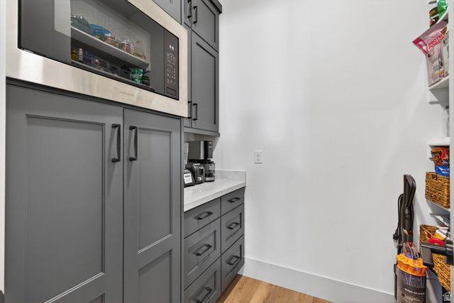 6978 W DOCKSIDER DR, South Jordan, UT 84009