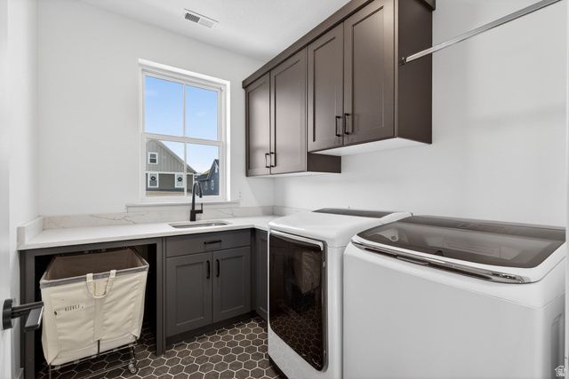 6978 W DOCKSIDER DR, South Jordan, UT 84009