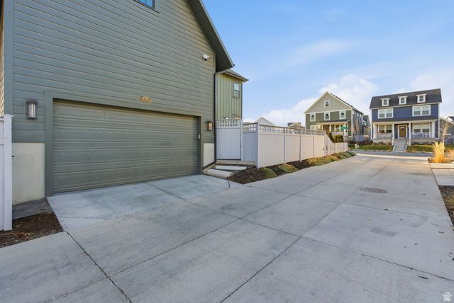 6978 W DOCKSIDER DR, South Jordan, UT 84009